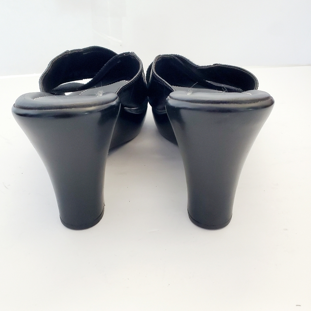 A.N.A Criss Cross Strap Black Open Toe Wedge Mule Sandals Size 9M - Picture 7 of 12